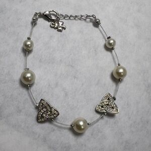 Silver Tone Pearl Celtic Knot Charm Bracelet Clover Clasp Triquetra Delicate 8"